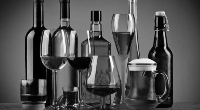 Conciencia del alcohol (Alcohol Awareness) (2019)